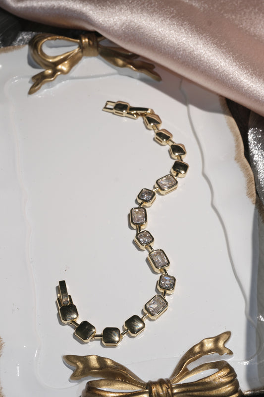 Orbit Bezel-Set Stone Bracelet — Gold Tone