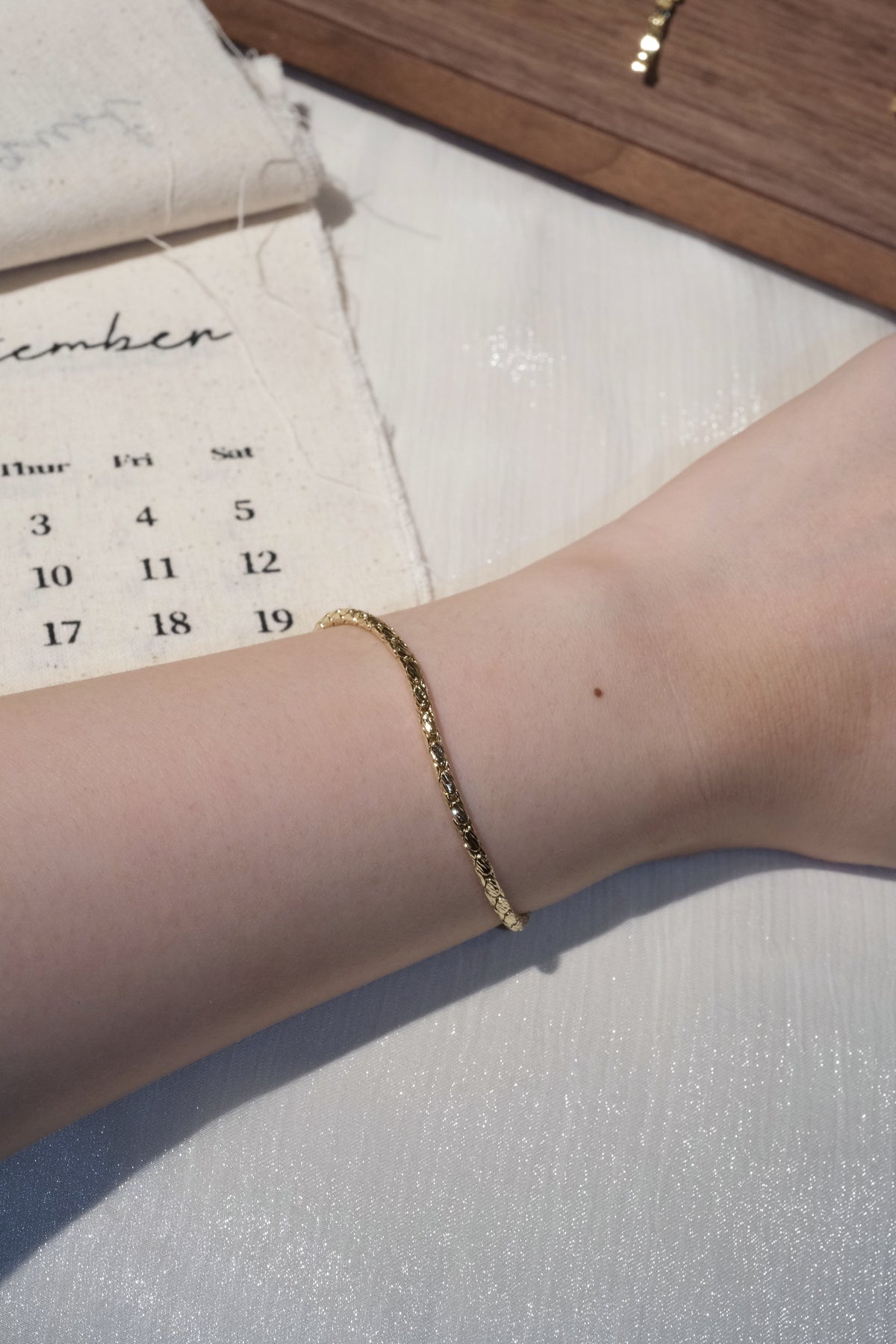 Fine Chain Bracelet — Gold
