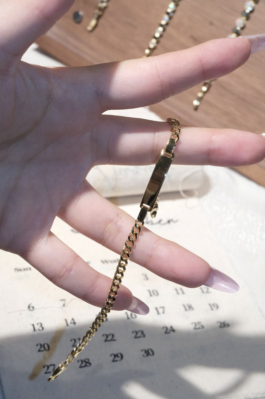 ID Chain Bracelet — Gold