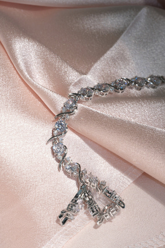 Laurel Leaf Link Bracelet — Silver Tone