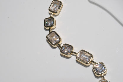 Orbit Bezel-Set Stone Bracelet — Gold Tone