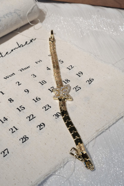 Butterfly Link Bracelet — Gold