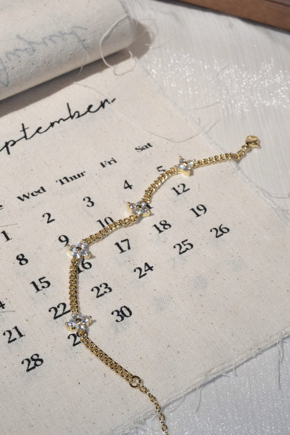 Four Flower Bracelet — Gold