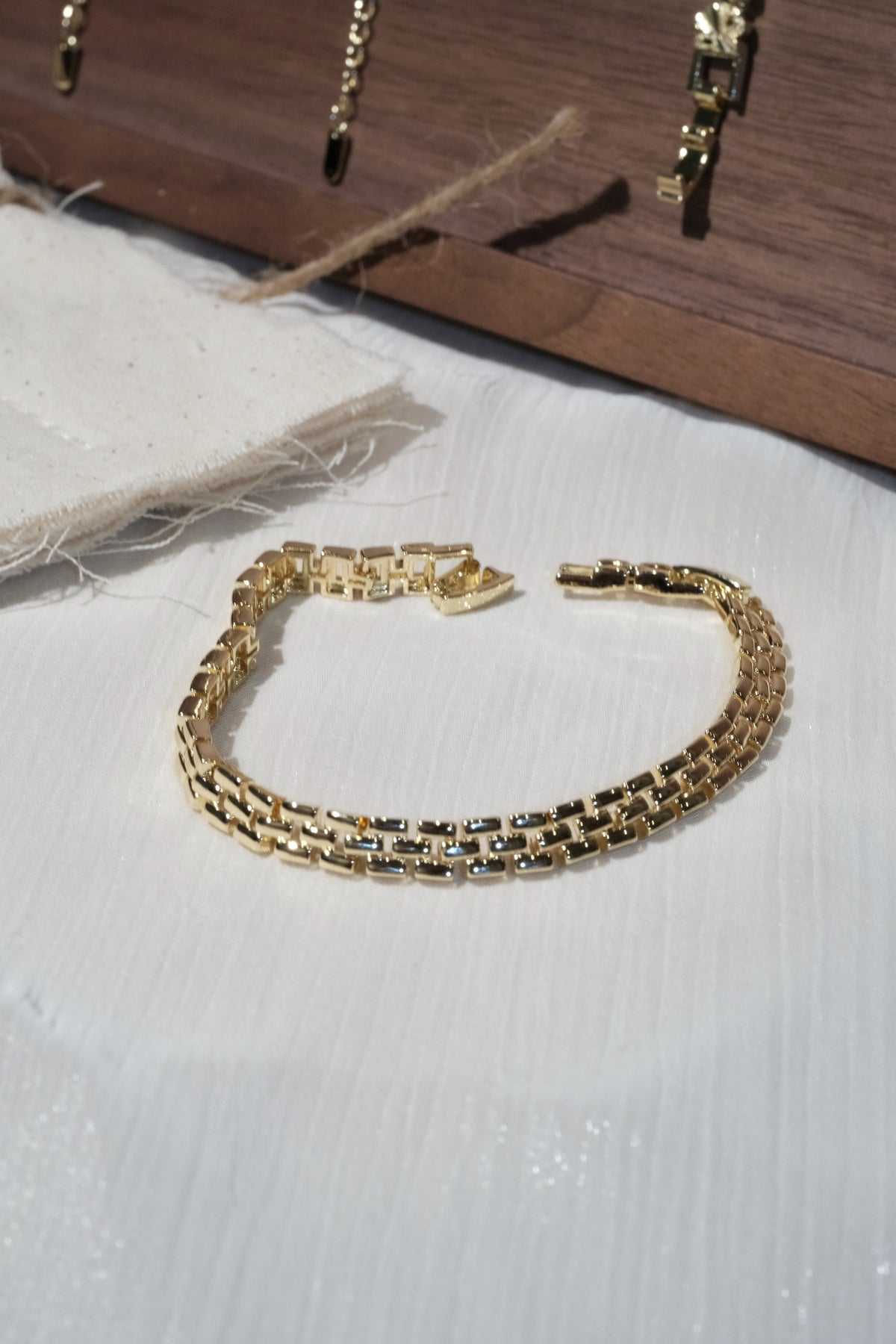 Three Row Link Bracelet — Gold