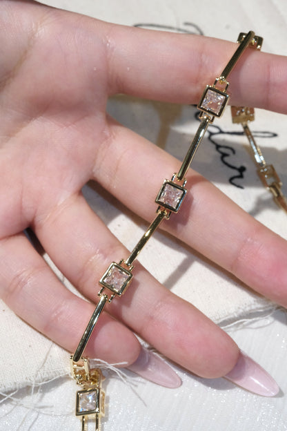 Square CZ Bar Bracelet — Gold