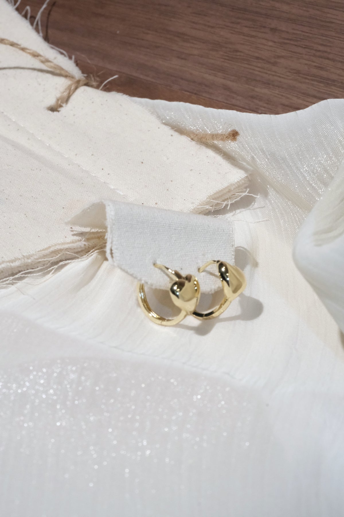Heart Hoop Earrings — Gold
