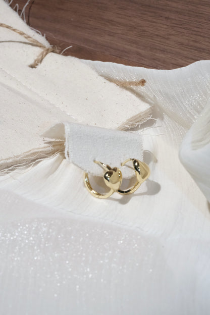 Heart Hoop Earrings — Gold