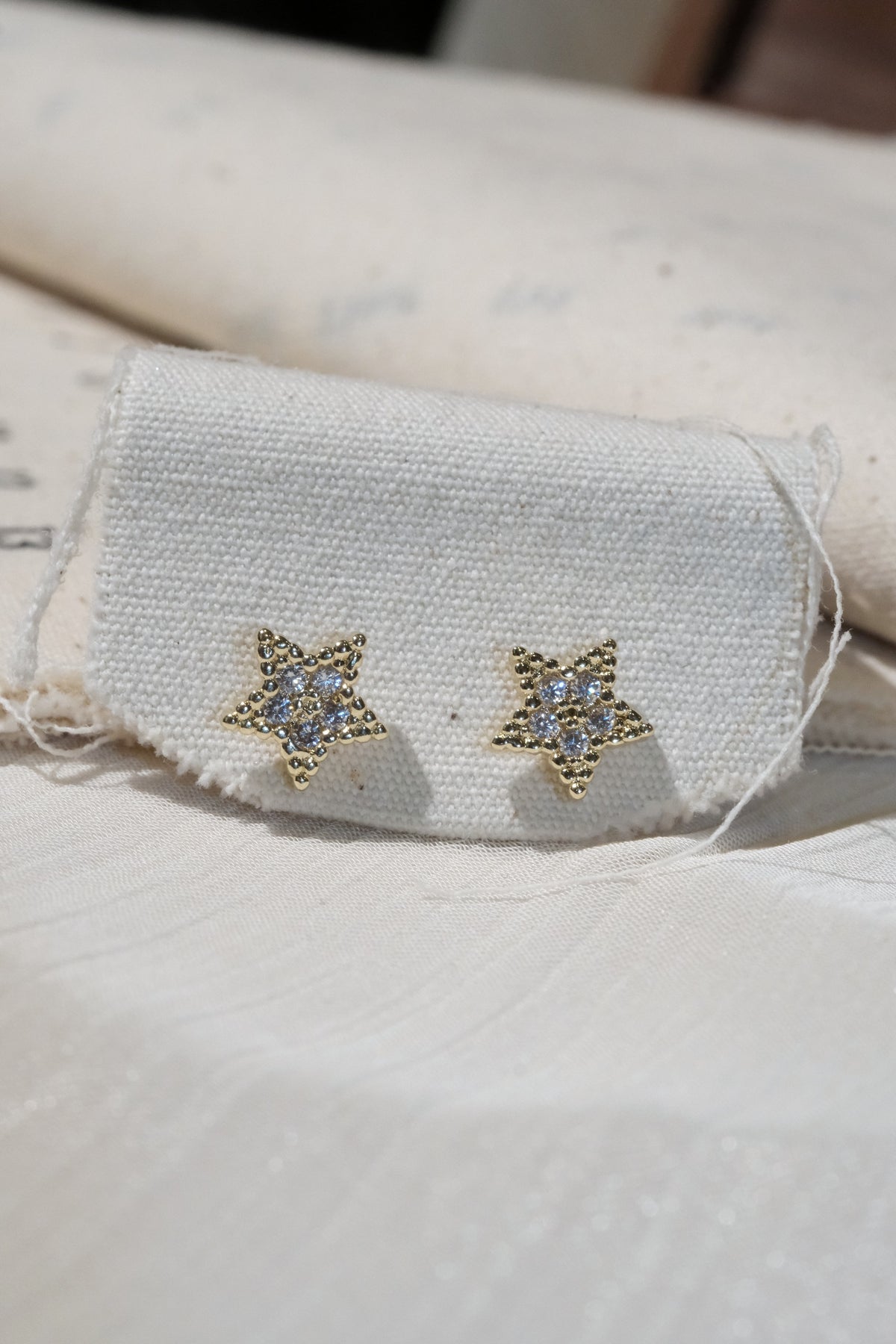 Starfish Stud Earrings — Gold