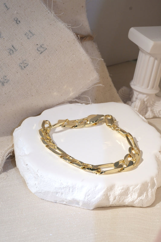 Link Bracelet — Gold