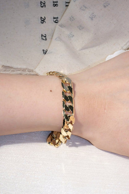 Bold Curb Chain Bracelet — Gold