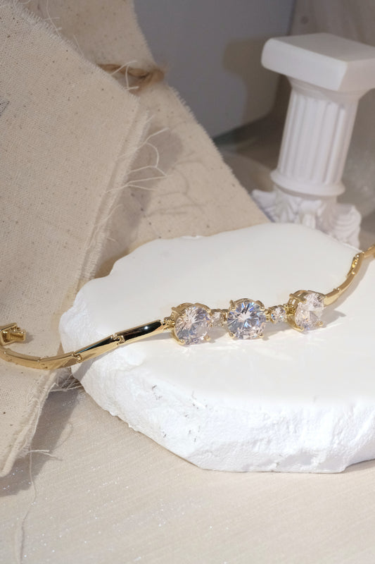 Three Stone CZ Bar Bracelet — Gold