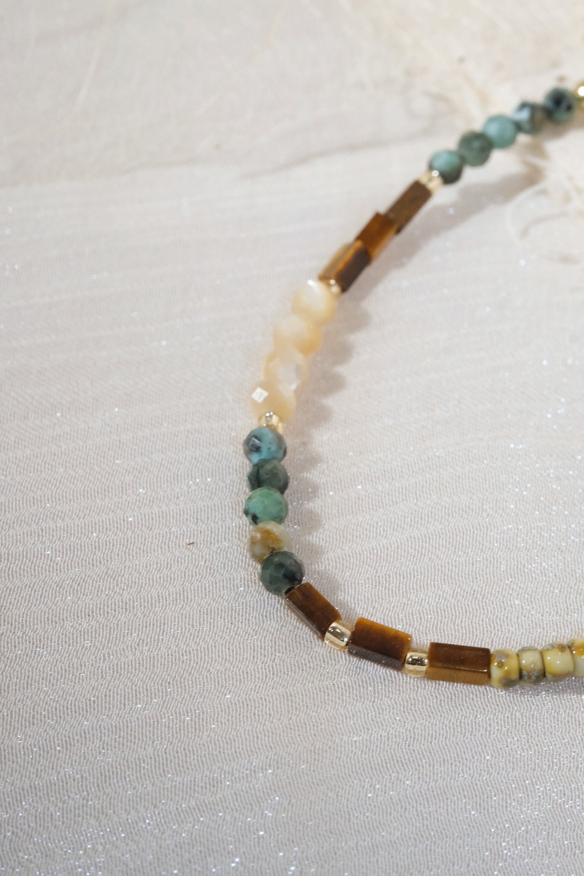 Multicolor Chip Gold Tone Bars Bracelet — real product photo