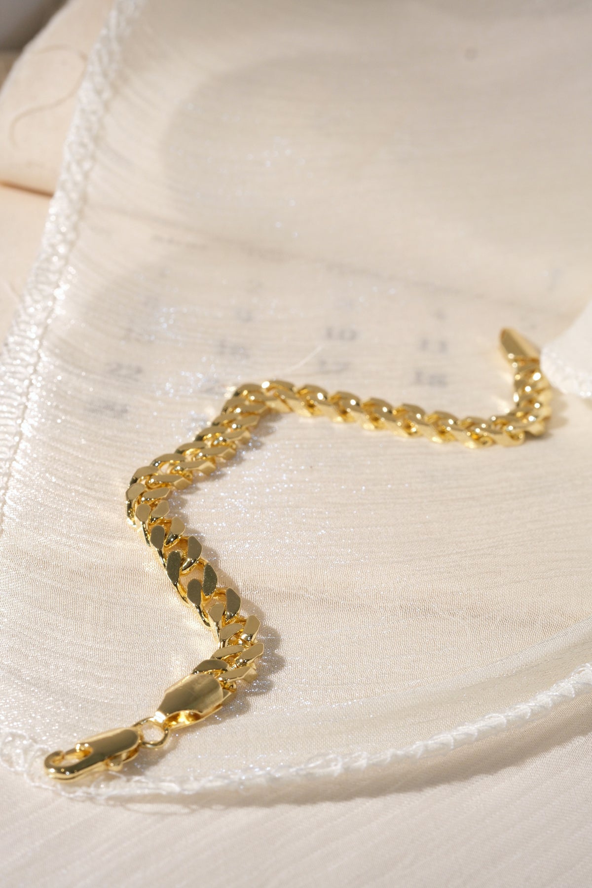 Rounded Curb Bracelet — Gold — edited real product photo