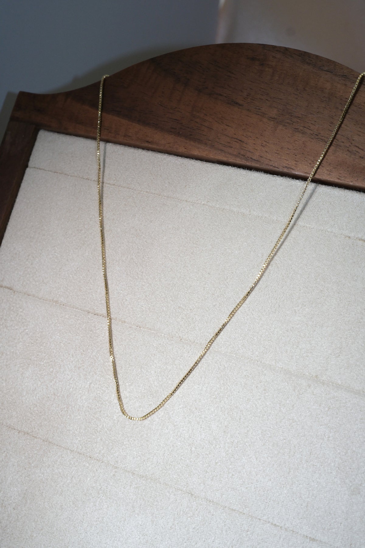 Box Chain — Gold — edited real-life photo