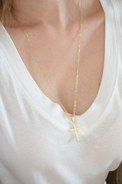 Figaro Chain — Gold — edited real-life photo