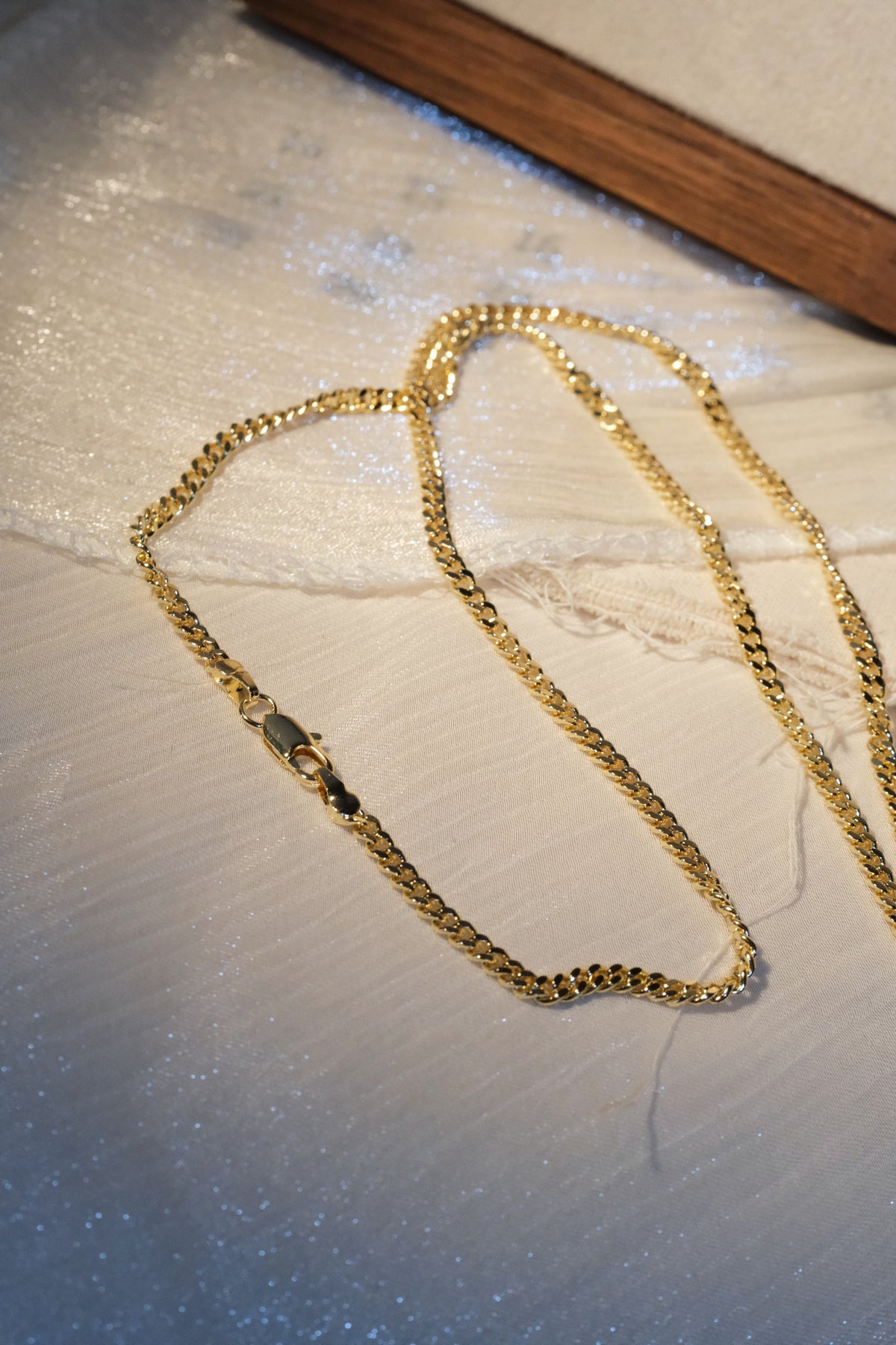 Polished Curb Chain — Gold — edited real-life photo