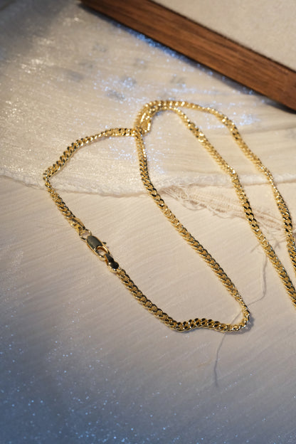 Polished Curb Chain — Gold — edited real-life photo