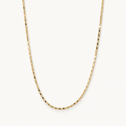 Fine Oval Station Chain — Gold — white background